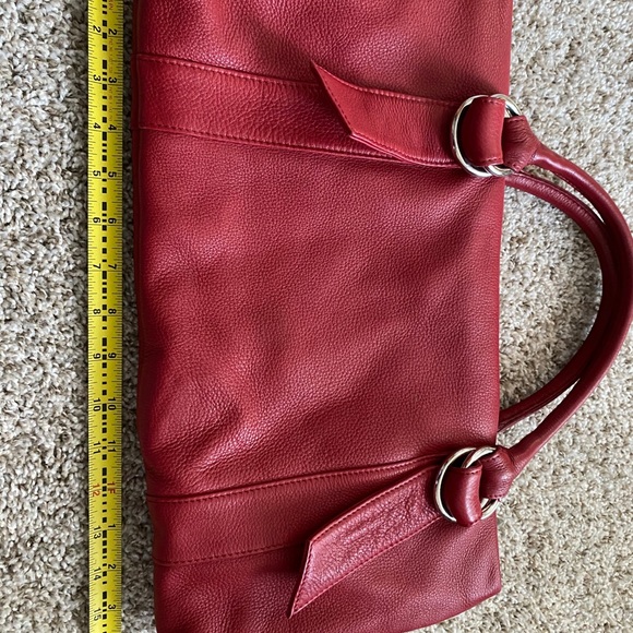 Red hand bag - Picture 4 of 7